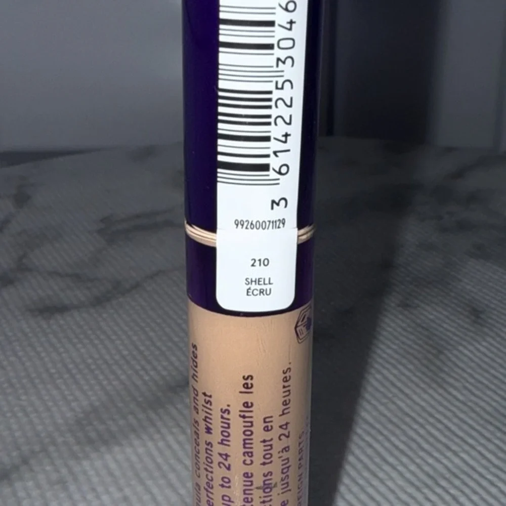 Rimmel‎ Stay Matte Concealer 210 Shell Ecru Soft Matte Full Coverage 7ml